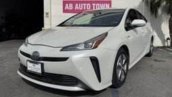 2020 Toyota Prius LE
