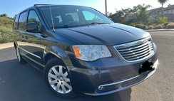 2013 Chrysler Town and Country Touring
