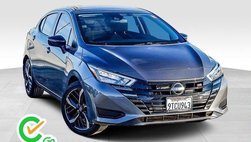 2025 Nissan Versa SR