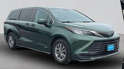 2021 Toyota Sienna LE 8-Passenger