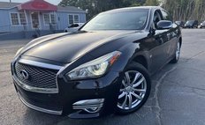 2017 Infiniti Q70 3.7