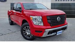 2021 Nissan Titan SV