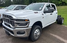 2025 Ram Ram Pickup 3500 Tradesman
