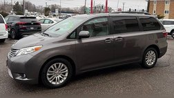 2016 Toyota Sienna XLE