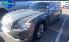 2018 Chrysler 300 Touring