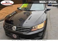 2017 Volkswagen Passat 1.8T R-Line