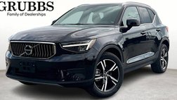 2024 Volvo XC40 Core