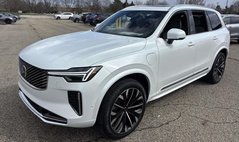 2026 Volvo XC90 T8 Plus 7P