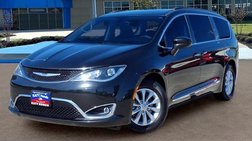 2017 Chrysler Pacifica Touring L FWD