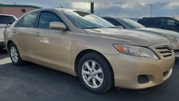 2011 Toyota Camry 4dr Sdn I4 Man LE (Natl)