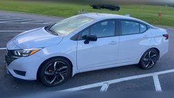 2023 Nissan Versa SR
