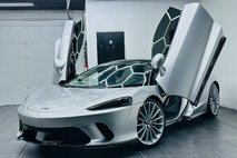 2022 McLaren GT Base