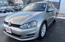 2017 Volkswagen Golf SportWagen TSI SE