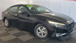 2022 Hyundai Elantra SE