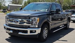 2017 Ford Super Duty F-250 Lariat