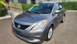 2012 Nissan Versa SV