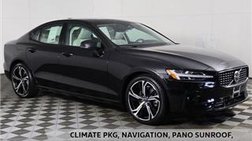 2024 Volvo S60 B5 Plus Dark Theme