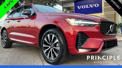 2025 Volvo XC60 B5 Core Dark Theme