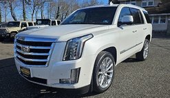 2018 Cadillac Escalade Luxury