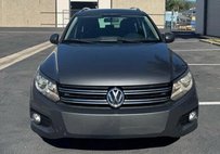 2014 Volkswagen Tiguan SE