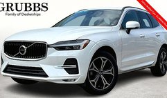 2022 Volvo XC60 B5 Momentum