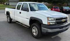 2006 Chevrolet Silverado 2500HD Work Truck RWD