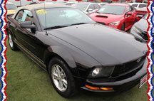 2008 Ford Mustang Deluxe