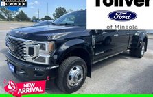 2022 Ford Super Duty F-350 Platinum