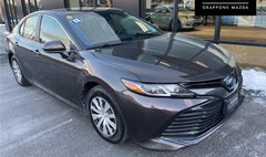 2018 Toyota Camry Hybrid LE