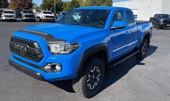 2020 Toyota Tacoma SR