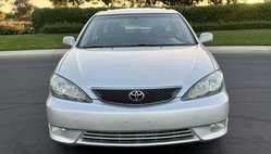 2005 Toyota Camry XLE