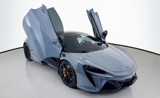 2024 McLaren Artura Base