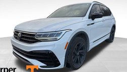 2023 Volkswagen Tiguan SE R-Line Black