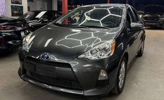 2013 Toyota Prius c Three