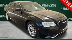 2017 Chrysler 300 Limited