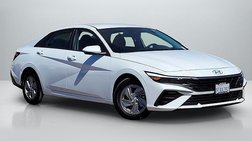 2025 Hyundai Elantra SE