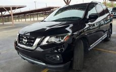 2017 Nissan Pathfinder Platinum