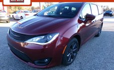 2020 Chrysler Pacifica Hybrid Touring L