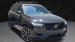 2023 Volvo XC90 Recharge T8 Ultimate Dark Theme