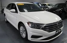 2019 Volkswagen Jetta R-Line