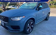 2023 Volvo XC90 Recharge T8 Plus Dark Theme