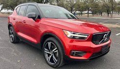 2019 Volvo XC40 T5 R-Design