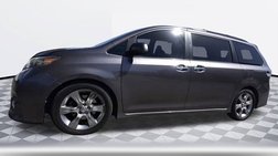 2014 Toyota Sienna SE 8-Passenger