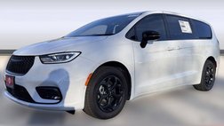 2024 Chrysler Pacifica Hybrid S Appearance