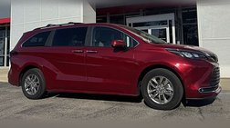 2024 Toyota Sienna XLE 7-Passenger