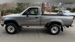 1993 Toyota Pickup Deluxe