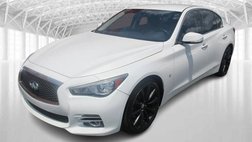 2015 Infiniti Q50 Standard