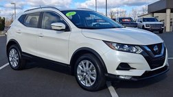 2022 Nissan Rogue Sport SV