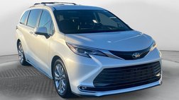 2023 Toyota Sienna Platinum 7-Passenger
