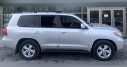 2013 Toyota Land Cruiser Base